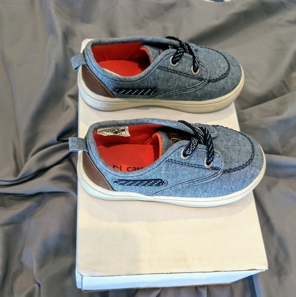 Carter's toddler slip on sneakers / shoes size 7 - Picture 2 of 3